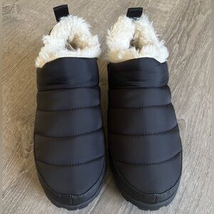 Natural Reflections Cream Faux-Fur Lined Slippers